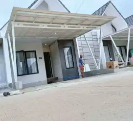 Kanopi baja ringan
