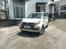 Pajak Panjang - DAIHATSU TERIOS 1.5 R BENSIN A/T 2015 PUTIH