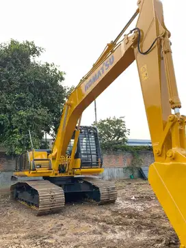 Excavator Komatsu PC200-8M0 2017