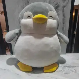 MINISO Boneka Pinguin (second)