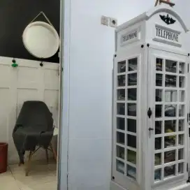 Lemari telephone