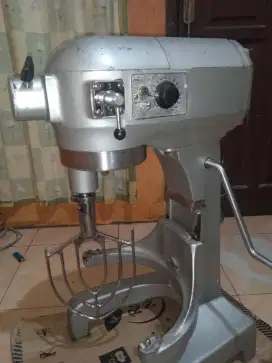 Mixer hobart model A200T