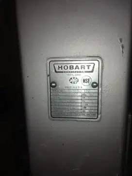 Mixer hobart model A200T