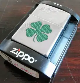 Zippo Green Leaf Silver