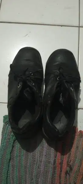 Sepatu Safety Dr.shoes size 41 2 pasang