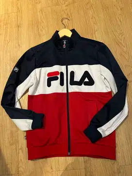Preloved Jaket Fila uk M