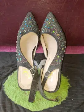 Sepatu heels import