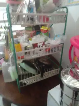 Rak piring hijau 3 susun