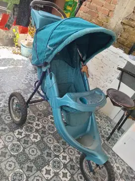 Stoller graco kuat...box bayi dan toilet training