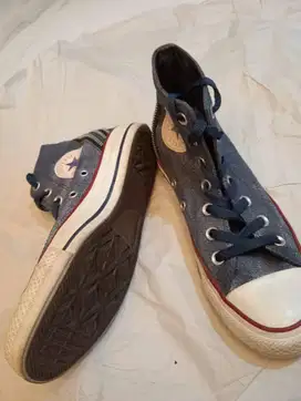 Sepatu Converse All-Star Blue Jeans