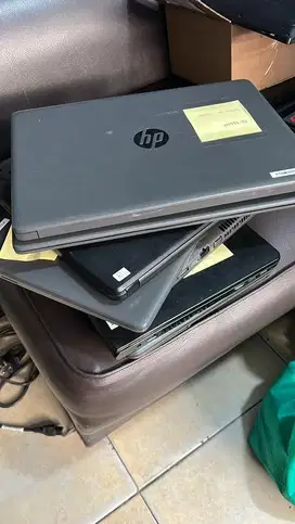 MENERIMA LAPTOP BEKAS KANTOR SATUAN/BORONGAN