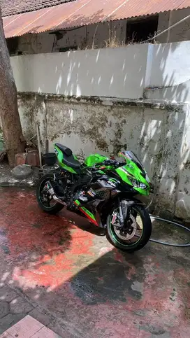 DIJUAL CEPAT ZX25R KRT EDITION 4rb Low odo!