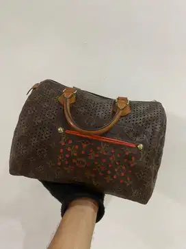 Tas wanita speddy louis vuitton perforated rare 30 good quality