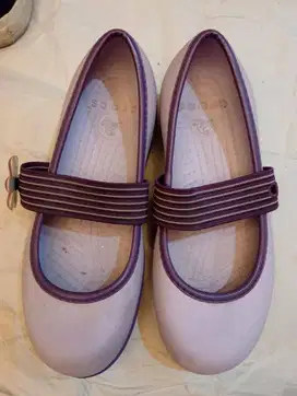 Sepatu Crocs Ungu