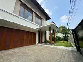 Modern Minimalist House in Cilandak, Close to French School and JIS