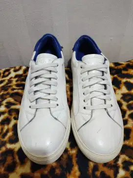 Sepatu Givenchy Paris