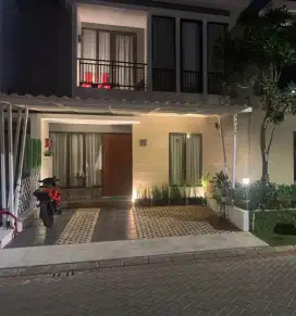 DIJUAL RUMAH 2 LANTAI SIAP HUNI PREMIER ESTATE 3 KRANGGAN