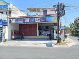DISEWAKAN Ruko 3 Lantai Perbatasan Sumber Solo