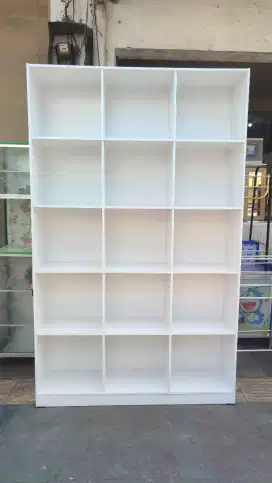RAK SERBAGUNA 15 KOTAK ( P 120 X L 30 x T 210 cm )