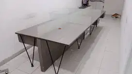 Dicari  meja meeting bekas kantor