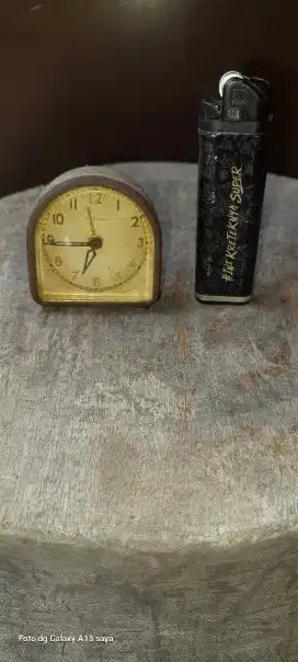 Jam weker yunghans