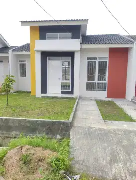 Disewakan rumah perumnas Parayasa kluster BPK