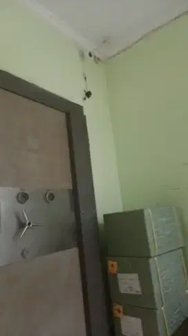 dibutuhkan seles dalam bidang lcd