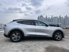 MUSTANG MACH E (electric cars)
