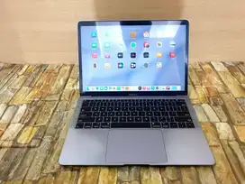 Macbook Air 13 inci 2018 i5 ram 16gb ssd 256gb