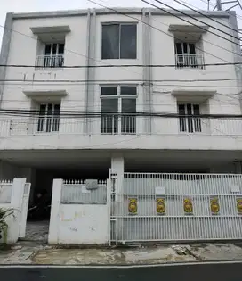 KOST2N DI JOHAR BARU JAKARTA PUSAT.