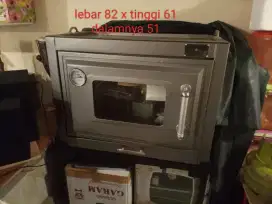 Dijual Oven api atas bawah kondisi masi bagus sekali..