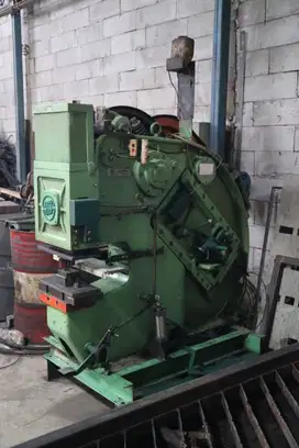 Mesin Punch / Pon / Press 60 Ton