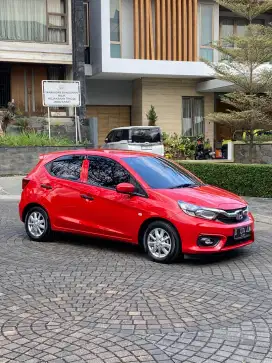 BRIO 2021 E CVT LOW KM 17000 MERAH