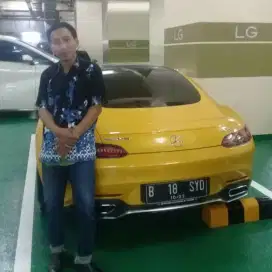 Cari pekerjaan sebagai supir pribadi atau kantor