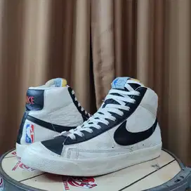 Nike Blazer Mid 77 EMB 75th anniversary Edition