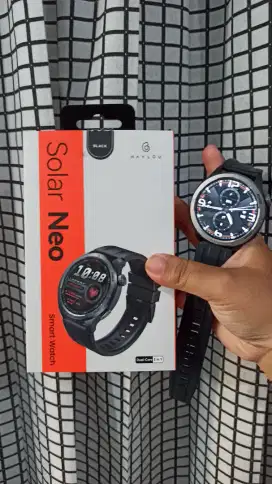 Smartwatch haylou solar neo