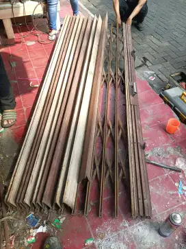 Specialist bongkar rolling door
