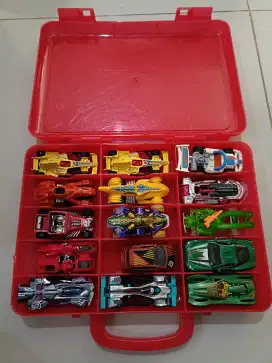 Jual mainan mobil2an Hotwheels