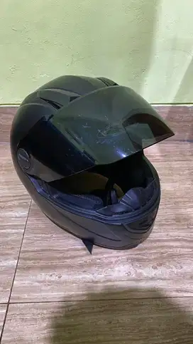 Helm Zeus ZS811 Matt Black