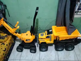 Mobil Truk dan Escavator Anak