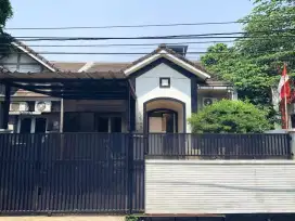 Jual Rumah Murah dan Luas di Bukit Golf Cibubur