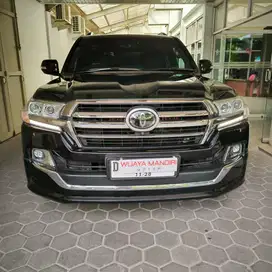 TOYOTA LANDCRUISER 4.5 VXR DIESEL 2020