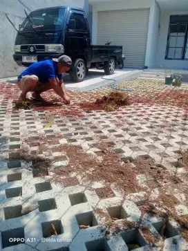Jual dan jasa pemasangan rumput grass block