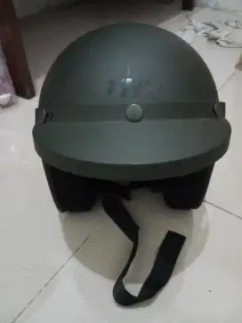 Helm THH model dilan tanpa kaca