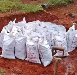 Jual tanah merah urugan karungan 25 kg
