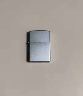 Zippo 205 Satin Chrome USA 01