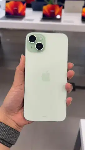 Iphone 15 green 128gb