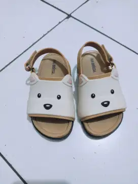 Sendal anak branded 3