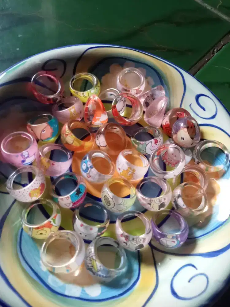 35 CINCIN BARU ANAK DARI ACRILIC BERGAMBAR