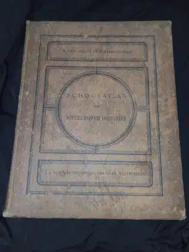 Schoolatlas Van Nederlandsch Oost Indie 1920